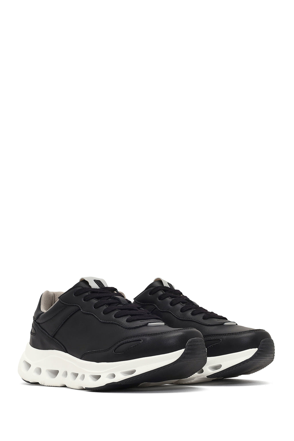 Derimod Studio Erkek Siyah Bağcıklı Kalın Tabanlı Sneaker