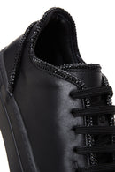 Kadın Siyah Bağcıklı Taş Detaylı Deri Sneaker | Derimod Kadın Siyah Bağcıklı Taş Detaylı Deri Sneaker | Derimod
