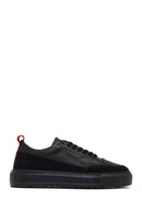 Erkek Siyah Bağcıklı Kalın Tabanlı Deri Sneaker | Derimod Erkek Siyah Bağcıklı Kalın Tabanlı Deri Sneaker | Derimod