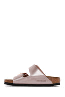 Birkenstock Kadın Bakır Deri Arizona BB Metallic Tokalı Terlik | Derimod Birkenstock Kadın Bakır Deri Arizona BB Metallic Tokalı Terlik | Derimod