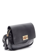 Women's Flap Waist Bag | Derimod Women's Flap Waist Bag | Derimod