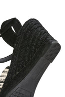 Kastamonu Stone Print Women's Black Patterned Wedge Heeled Espadrille Sandals | Derimod Kastamonu Stone Print Women's Black Patterned Wedge Heeled Espadrille Sandals | Derimod