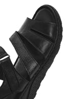 Kadın Siyah Bantlı Deri Comfort Sandalet | Derimod Kadın Siyah Bantlı Deri Comfort Sandalet | Derimod