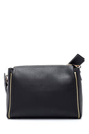 Women's Classic Shoulder Bag | Derimod Women's Classic Shoulder Bag | Derimod