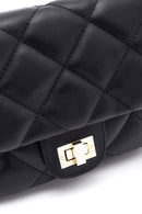 Women's Quilted Crossbody Bag | Derimod Women's Quilted Crossbody Bag | Derimod