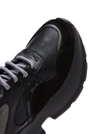 Kadın Siyah Deri Süet Detaylı Kalın Tabanlı Sneaker | Derimod Kadın Siyah Deri Süet Detaylı Kalın Tabanlı Sneaker | Derimod