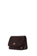 Woman Burgundy Croc-Embossed Crossbody Bag | Derimod Woman Burgundy Croc-Embossed Crossbody Bag | Derimod