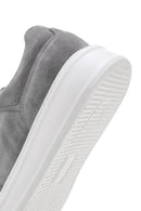 Erkek Gri Kalın Tabanlı Bağcıklı Süet Deri Sneaker | Derimod Erkek Gri Kalın Tabanlı Bağcıklı Süet Deri Sneaker | Derimod
