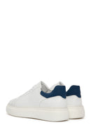 Erkek Beyaz Bağcıklı Kalın Tabanlı Deri Sneaker | Derimod Erkek Beyaz Bağcıklı Kalın Tabanlı Deri Sneaker | Derimod