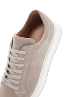 Erkek Bej Kalın Tabanlı Bağcıklı Süet Deri Sneaker | Derimod Erkek Bej Kalın Tabanlı Bağcıklı Süet Deri Sneaker | Derimod