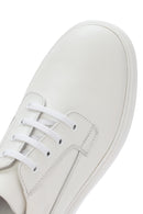 Men's White Lace-up Thick-Sole Leather Sneaker | Derimod Men's White Lace-up Thick-Sole Leather Sneaker | Derimod