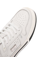 Erkek Beyaz Bağcıklı Kalın Tabanlı Deri Sneaker | Derimod Erkek Beyaz Bağcıklı Kalın Tabanlı Deri Sneaker | Derimod