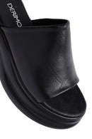 Women's Black Thick Sole Leather Slippers
| Derimod
Women's Black Thick Sole Leather Slippers
| Derimod
