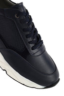 Erkek Lacivert Bağcıklı Kalın Tabanlı Deri Sneaker | Derimod Erkek Lacivert Bağcıklı Kalın Tabanlı Deri Sneaker | Derimod