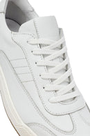 Erkek Beyaz Bağcıklı Deri Sneaker | Derimod Erkek Beyaz Bağcıklı Deri Sneaker | Derimod