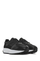Erkek Siyah Bağcıklı Kalın Tabanlı Deri Sneaker | Derimod Erkek Siyah Bağcıklı Kalın Tabanlı Deri Sneaker | Derimod