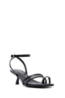 Women's Black Ankle Buckle Low Thin Heel Sandals | Derimod Women's Black Ankle Buckle Low Thin Heel Sandals | Derimod