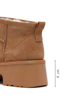 Woman Tan Thick-Soled Furry Suede Leather Teddy Bot | Derimod Woman Tan Thick-Soled Furry Suede Leather Teddy Bot | Derimod