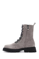 Kadın Gri Süet Deri Fermuarlı Postal Bot | Derimod Kadın Gri Süet Deri Fermuarlı Postal Bot | Derimod