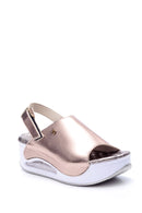 Kadın Aır Tabanlı Comfort Sandalet | Derimod Kadın Aır Tabanlı Comfort Sandalet | Derimod