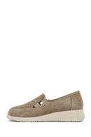 Kadın Bej Dolgu Topuklu Süet Deri Comfort Loafer | Derimod Kadın Bej Dolgu Topuklu Süet Deri Comfort Loafer | Derimod