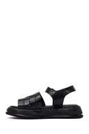 Woman Black Buckled Thick-Soled Leather Sandal | Derimod Woman Black Buckled Thick-Soled Leather Sandal | Derimod