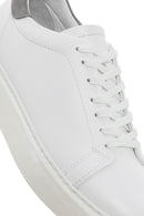 Erkek Beyaz Bağcıklı Deri Sneaker | Derimod Erkek Beyaz Bağcıklı Deri Sneaker | Derimod