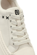 Erkek Beyaz Bağcıklı Deri Sneaker | Derimod Erkek Beyaz Bağcıklı Deri Sneaker | Derimod