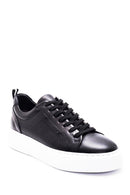 Erkek Siyah Bağcıklı Deri Sneaker | Derimod Erkek Siyah Bağcıklı Deri Sneaker | Derimod