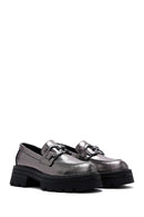 Kadın Gümüş Deri Tokalı Casual Loafer | Derimod Kadın Gümüş Deri Tokalı Casual Loafer | Derimod