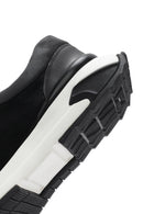 Erkek Siyah Kalın Tabanlı Bağcıklı Süet Deri Sneaker | Derimod Erkek Siyah Kalın Tabanlı Bağcıklı Süet Deri Sneaker | Derimod