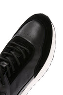 Erkek Siyah Bağcıklı Kalın Tabanlı Deri Casual Sneaker | Derimod Erkek Siyah Bağcıklı Kalın Tabanlı Deri Casual Sneaker | Derimod