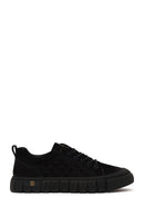 Erkek Siyah Bağcıklı Kalın Tabanlı Nubuk Deri Sneaker | Derimod Erkek Siyah Bağcıklı Kalın Tabanlı Nubuk Deri Sneaker | Derimod
