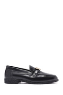 Kadın Siyah Aksesuar Detaylı Deri Maskülen Loafer | Derimod Kadın Siyah Aksesuar Detaylı Deri Maskülen Loafer | Derimod