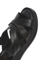 Kadın Siyah Kalın Tabanlı Deri Comfort Sandalet | Derimod Kadın Siyah Kalın Tabanlı Deri Comfort Sandalet | Derimod