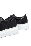 Kadın Siyah Bağcıklı Kalın Taban Deri Sneaker | Derimod Kadın Siyah Bağcıklı Kalın Taban Deri Sneaker | Derimod