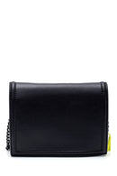 Women's Accessory Detailed Shoulder Bag | Derimod Women's Accessory Detailed Shoulder Bag | Derimod