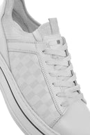 Erkek Beyaz Bağcıklı Kalın Tabanlı Deri Sneaker | Derimod Erkek Beyaz Bağcıklı Kalın Tabanlı Deri Sneaker | Derimod