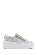 Kadın Gümüş Kalın Tabanlı Yandan Fermuarlı Deri Sneaker | Derimod Kadın Gümüş Kalın Tabanlı Yandan Fermuarlı Deri Sneaker | Derimod