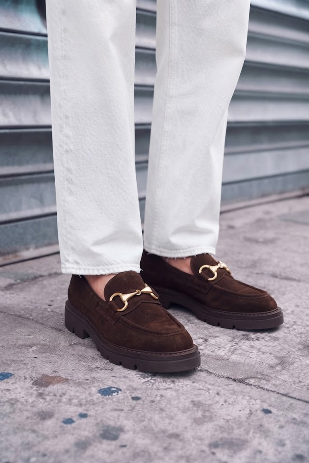 Kadın Kahverengi Tokalı Süet Deri Maskülen Loafer