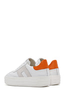 Kadın Beyaz Bağcıklı Kalın Tabanlı Deri Sneaker | Derimod Kadın Beyaz Bağcıklı Kalın Tabanlı Deri Sneaker | Derimod