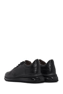 Erkek Siyah Kalın Tabanlı Bağcıklı Deri Casual Sneaker | Derimod Erkek Siyah Kalın Tabanlı Bağcıklı Deri Casual Sneaker | Derimod