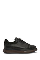 Erkek Siyah Bağcıklı Kalın Tabanlı Deri Sneaker | Derimod Erkek Siyah Bağcıklı Kalın Tabanlı Deri Sneaker | Derimod