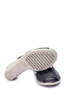 WOMEN'S WED-HEEL SANDALS | Derimod WOMEN'S WED-HEEL SANDALS | Derimod
