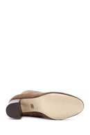 Kadın Ceviz Süet Deri Topuklu Fermuarlı Bot | Derimod Kadın Ceviz Süet Deri Topuklu Fermuarlı Bot | Derimod