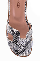 Women's Crocodile Patterned Slippers | Derimod Women's Crocodile Patterned Slippers | Derimod