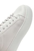 Kadın Beyaz Bağcıklı Kalın Tabanlı Sneaker | Derimod Kadın Beyaz Bağcıklı Kalın Tabanlı Sneaker | Derimod