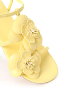 Woman Yellow Ankle-Buckle Floral Sandal | Derimod Woman Yellow Ankle-Buckle Floral Sandal | Derimod