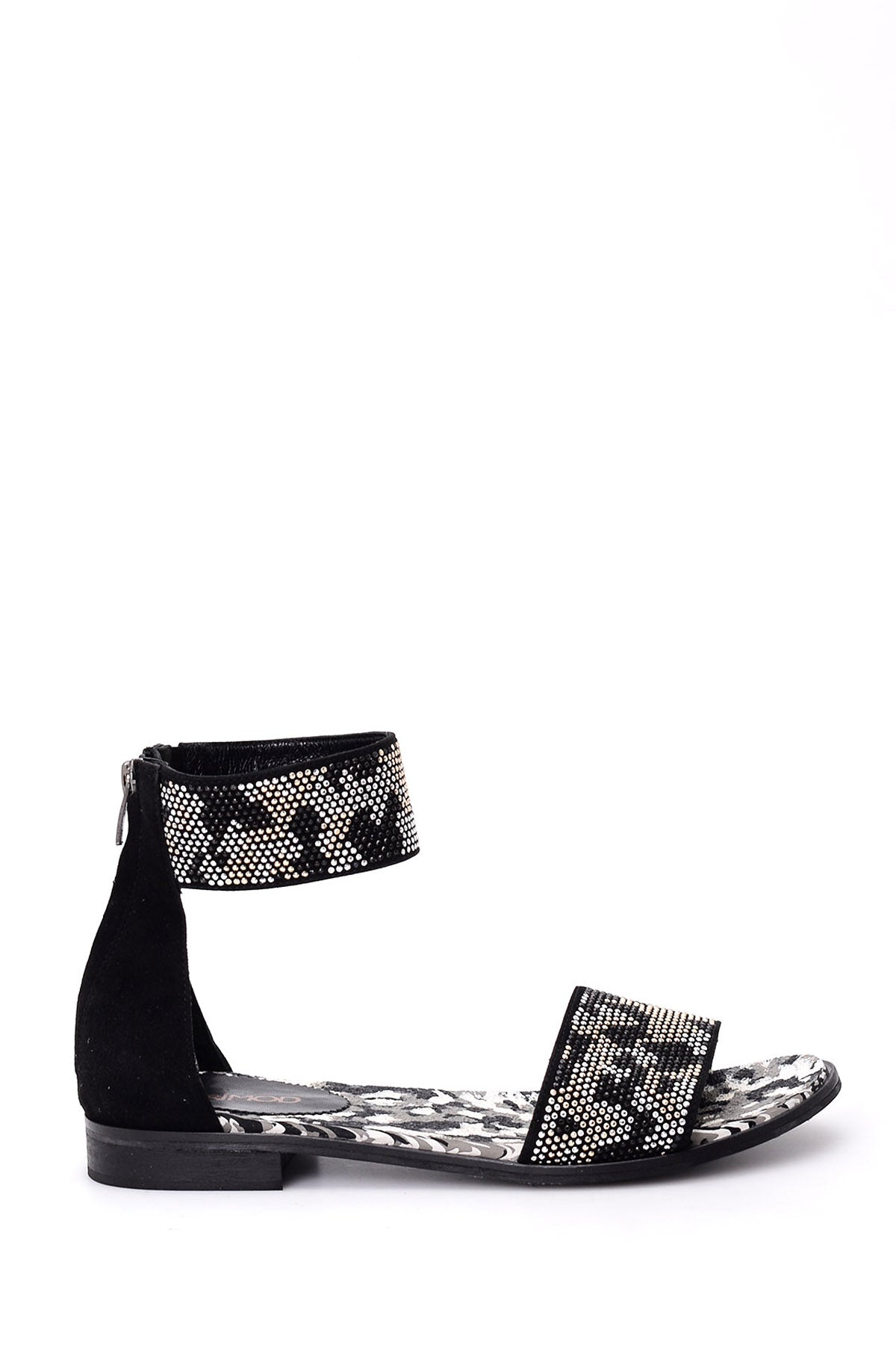 Complete the Look by Purchasing Together!