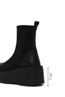 Woman Black Thick-Soled Fabric Boots | Derimod